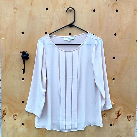 LOFT Cream Professional Blouse - Picture 1 of 3